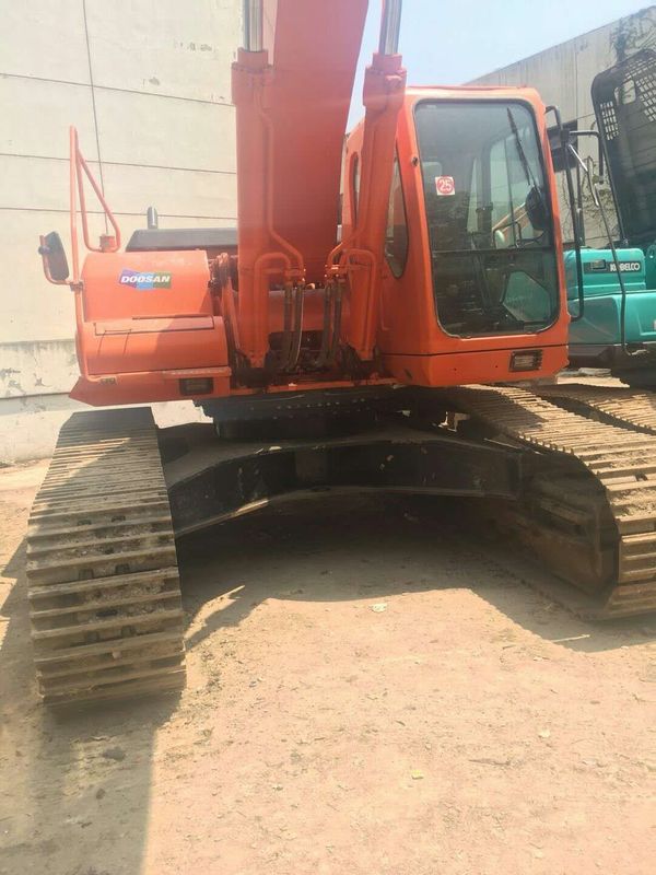 Crawler Type Used Doosan 370 Excavator Second Hand Construction Equipment
