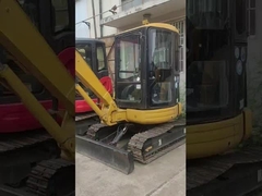 Pequena escavadeira Cat303E, compacta e flexível, eficiente, fácil de operar